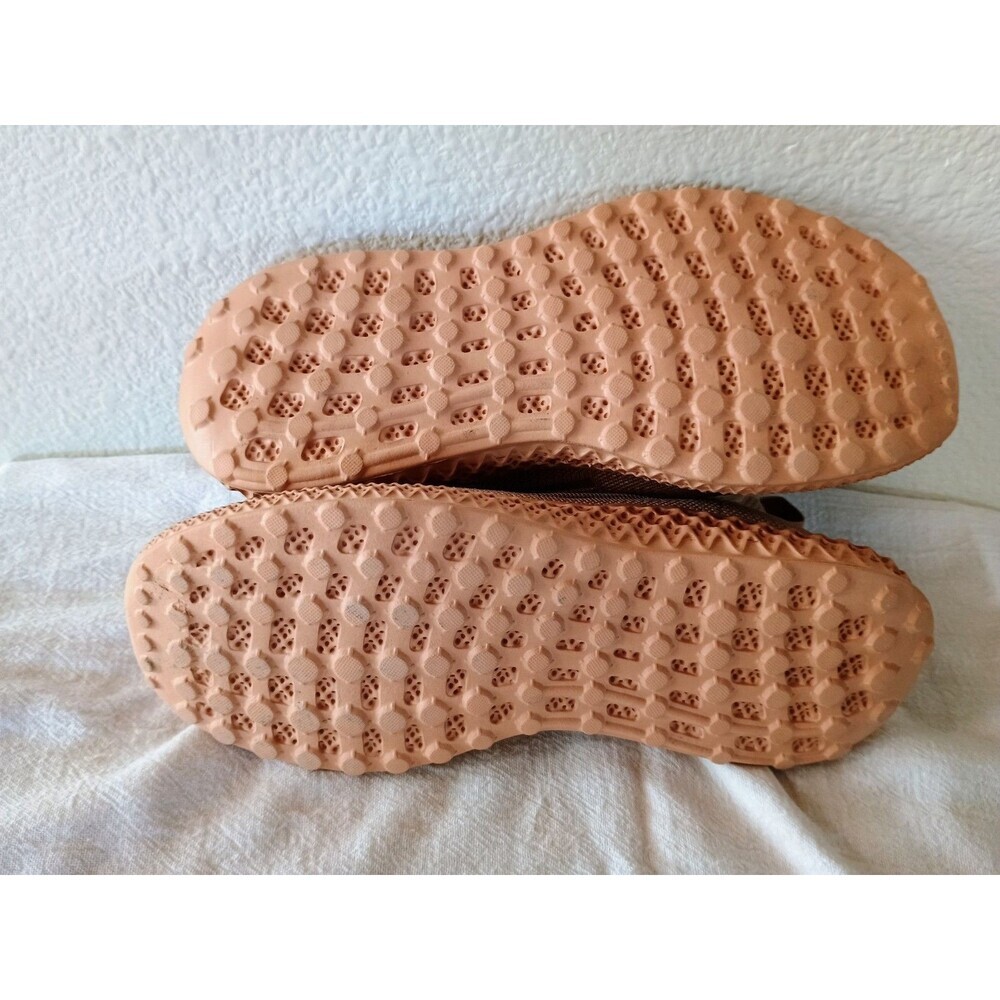 Cuccoo Brand Light Tan/ Pink Women's Athletic Sneakers Size 6.5 - Picture 3 of 5